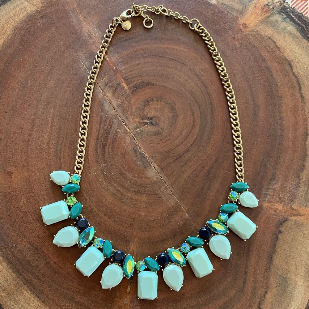 J.Ā crewā gold and green gem statement collar necklace